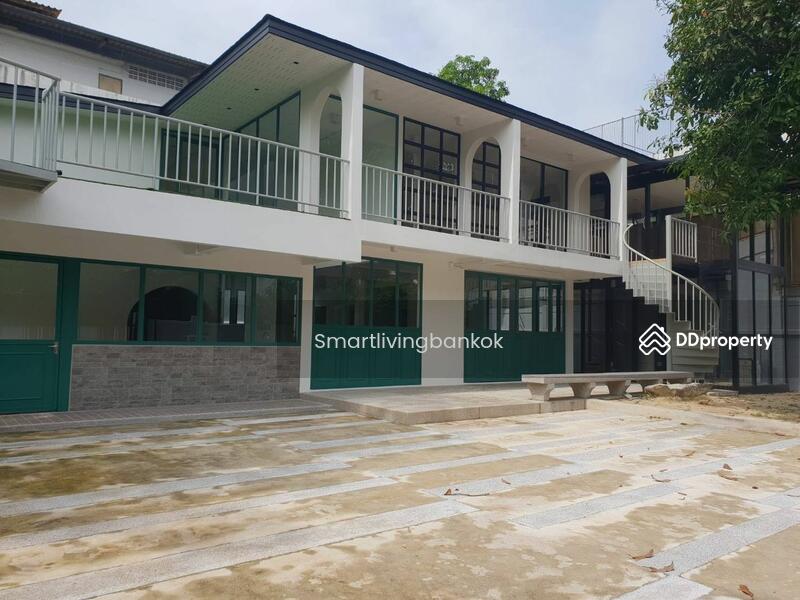 ขาย - บ้านเดี่ยว สุขุมวิท อ่อนนุช พระโขนง 4 ห้องนอน ขนาด 100 ตารางวา, กรุงเทพ