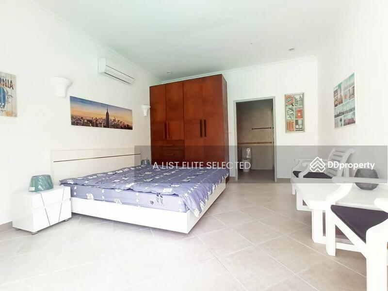For Sale - New Pool Villa near the Beach - Pattaya, Chon Buri