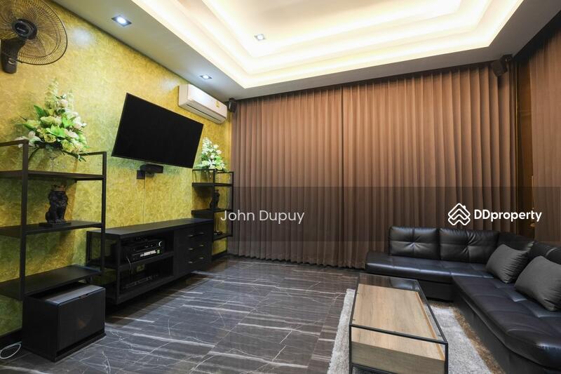 For Sale - Luxury Pool Villa Kham Yai Ubon Ratchathani Thailand, Ubon Ratchathani