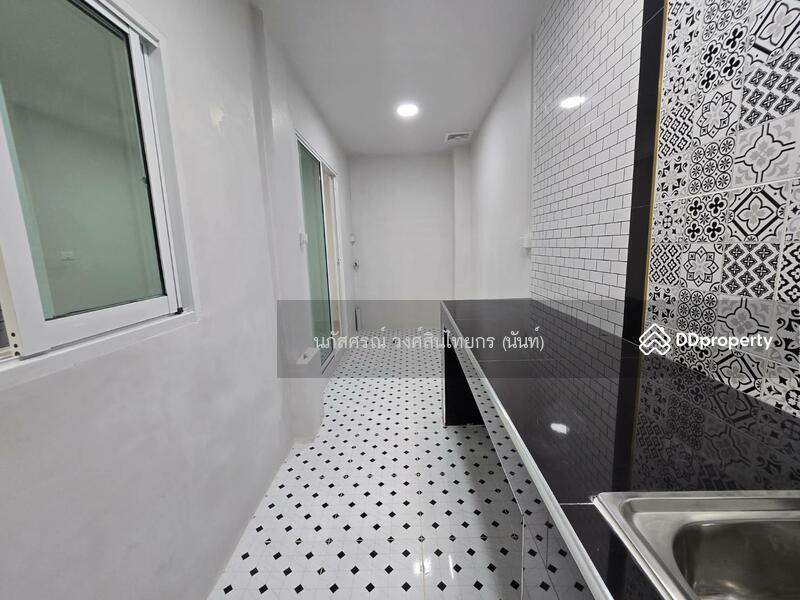 For Sale - Moobaan Piyawararom Khlong 4, Pathum Thani