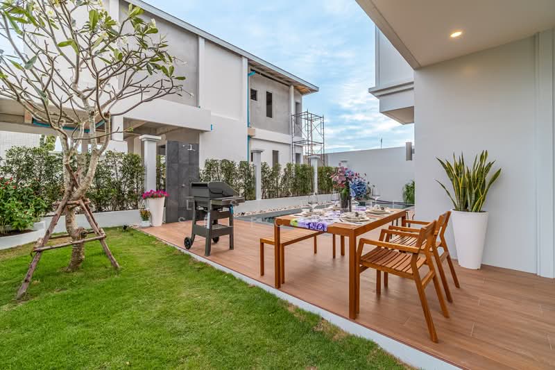 Rungsii Village Pattaya, Chon Buri (Pattaya), 91 Soi Tonmamuangsongton 5, Nong Pru, Bang Lamung (Pattaya), Chon Buri (Pattaya), 3 Bedrooms, 305 sqm, Villa For Sale, by A LIST ELITE SELECTED, 11908075 - DDproperty.com