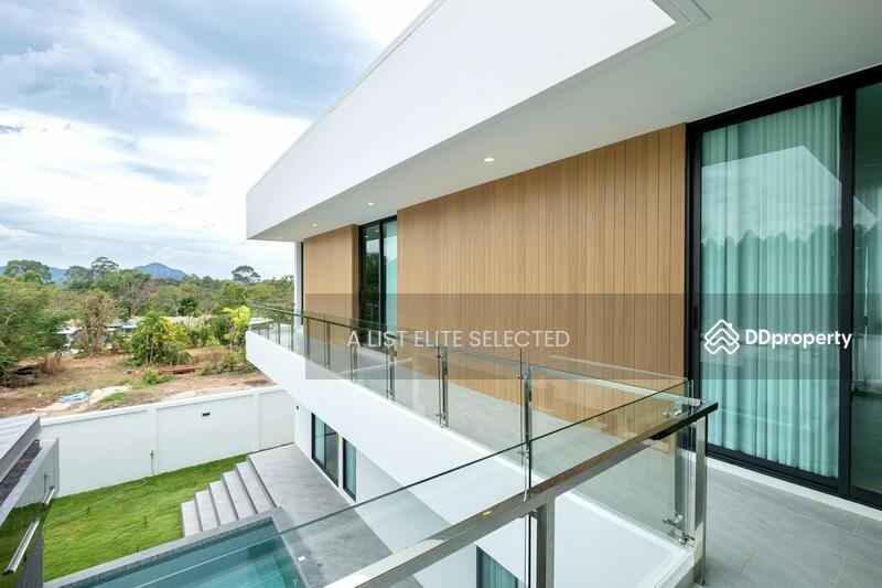 For Sale - New Pool Villa near Phoenix Golf Course, Pattaya