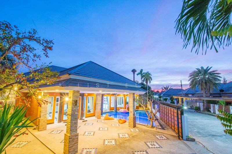 Baan Piam Mongkhon, Chon Buri (Pattaya), Huai Yai, Bang Lamung (Pattaya), Chon Buri (Pattaya), 4 Bedrooms, 764 sqm, Villa For Sale, by A LIST ELITE SELECTED, 11909616 - DDproperty.com