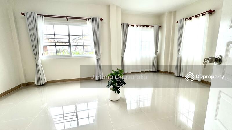 For Sale - Baan Fah Piyarom Pruekwana, Pathum Thani