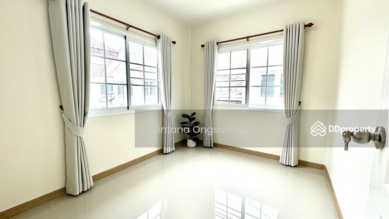 For Sale - Baan Fah Piyarom Pruekwana, Pathum Thani