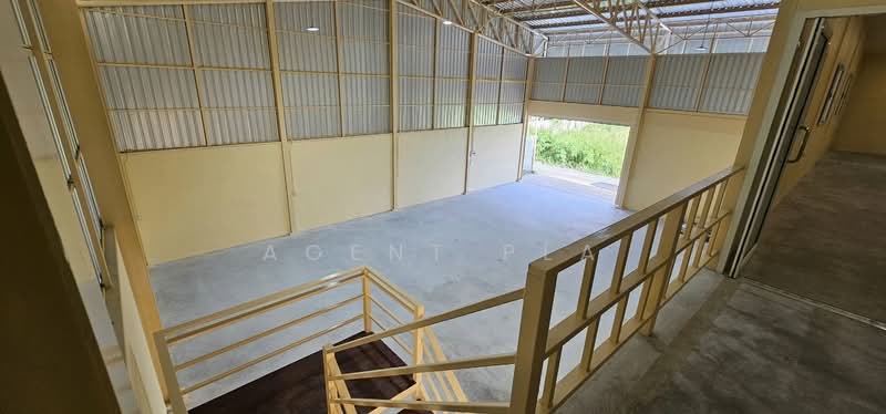 Warehouse for rent, located on Phatthanakan Road 4 (SPSAD2850), Bangkok, Khlong Song Ton Nun, Lat Krabang, Bangkok, , 344 sqm, Warehouse/Factory For Rent, by Agent Pla, 11909775 - DDproperty.com