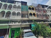 ขาย - ขายอาคารพาณิชย์ 4.5 ชั้น ซอยจรัญสนิทวงศ์ 68 แยก 2, กรุงเทพ