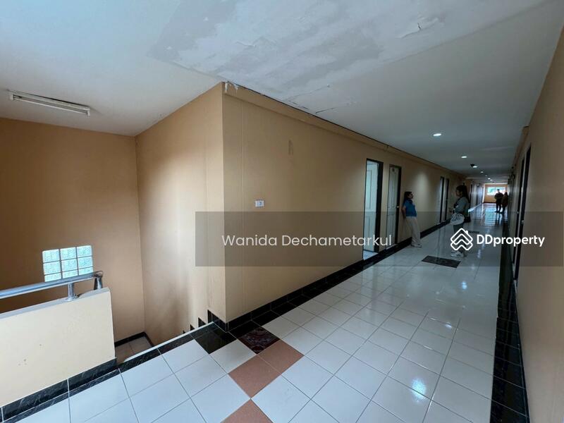 For Sale - Apartment for Sale Near Amata Nakorn Industrial Estate Fully occupied year-round price 32 mb!!, Chon Buri