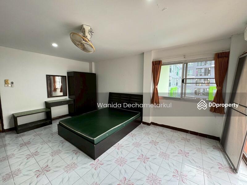 For Sale - Apartment for Sale Near Amata Nakorn Industrial Estate Fully occupied year-round price 32 mb!!, Chon Buri