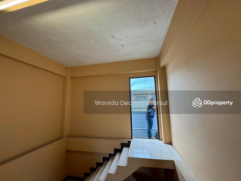 For Sale - Apartment for Sale Near Amata Nakorn Industrial Estate Fully occupied year-round price 32 mb!!, Chon Buri