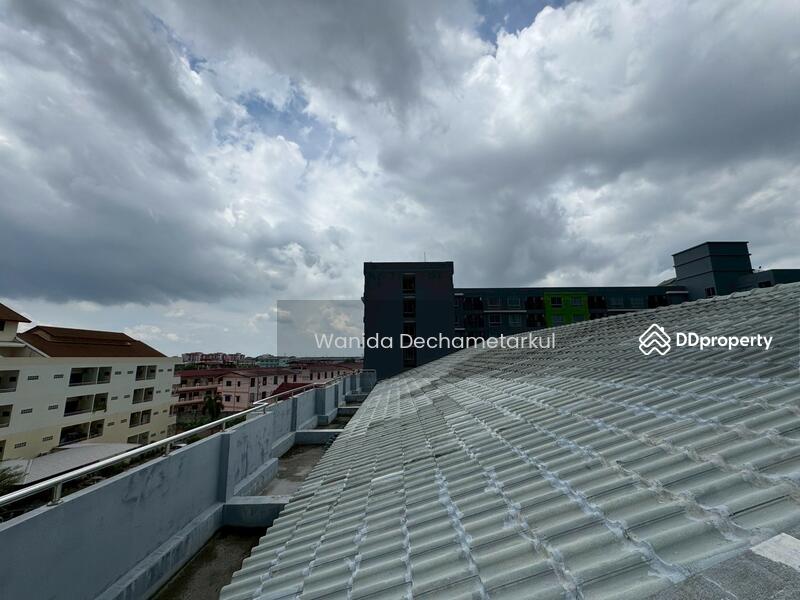 For Sale - Apartment for Sale Near Amata Nakorn Industrial Estate Fully occupied year-round price 32 mb!!, Chon Buri