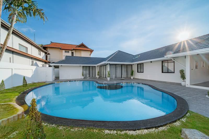Luxury Pool Villa near Mabprachan Lake, , 3 Bedrooms, 596 sqm, Villa For Sale, by A LIST ELITE SELECTED, 11910613 - DDproperty.com