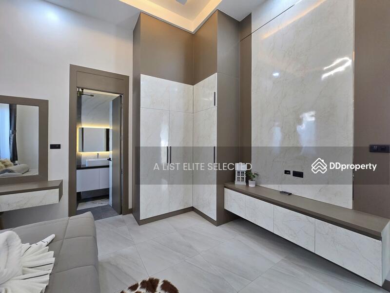 For Sale - New Pool Villa near Map Prachan Reservoir, Pattaya