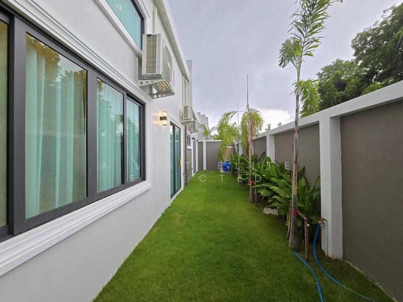 Modern Classic Pool Villa in Pattaya - Your Dream Home Awaits!, Chon Buri (Pattaya), Nong Pru, Bang Lamung (Pattaya), Chon Buri (Pattaya), 4 Bedrooms, 308 sqm, Villa For Sale, by A LIST ELITE SELECTED, 11910730 - DDproperty.com