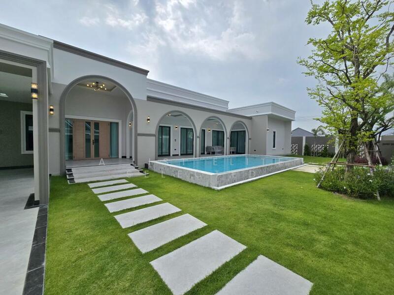 Modern Classic Pool Villa in Pattaya - Your Dream Home Awaits!, Chon Buri (Pattaya), Nong Pru, Bang Lamung (Pattaya), Chon Buri (Pattaya), 4 Bedrooms, 308 sqm, Villa For Sale, by A LIST ELITE SELECTED, 11910730 - DDproperty.com