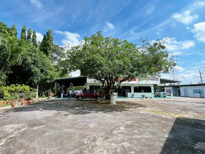 ขาย - สีคิ้ว ติดถนนมิตรภาพ, นครราชสีมา