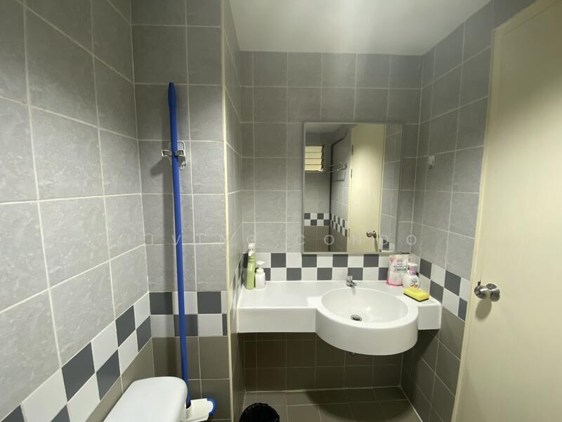 Lumpini Condo Town Ramintra-Laksi, Bangkok, 16 Ram Inthra Road, Anusaowari, Bang Khen, Bangkok, 1 Bedroom, 29 sqm, Condo For Sale, by Living Condo, 11911590 - DDproperty.com
