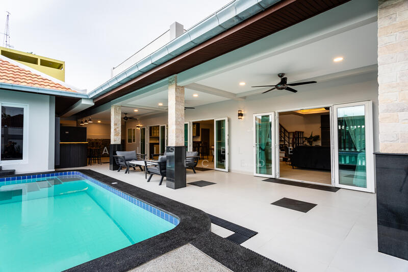 Stunning Pattaya Pool Villa - Ready to Move In, Chon Buri (Pattaya), Nong Pru, Bang Lamung (Pattaya), Chon Buri (Pattaya), 4 Bedrooms, 474 sqm, Villa For Sale, by A LIST ELITE SELECTED, 11911770 - DDproperty.com