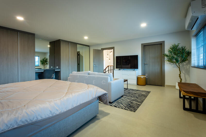 Stunning Pattaya Pool Villa - Ready to Move In, Chon Buri (Pattaya), Nong Pru, Bang Lamung (Pattaya), Chon Buri (Pattaya), 4 Bedrooms, 474 sqm, Villa For Sale, by A LIST ELITE SELECTED, 11911770 - DDproperty.com