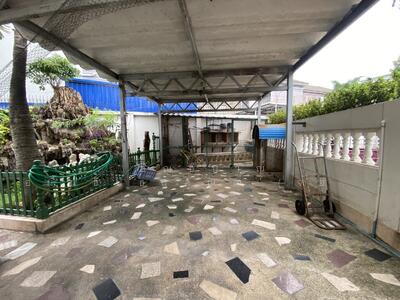 ขาย - ขายถูกสุดในย่านนี้!!! ทาวน์เฮ้าส์หรู 4 ชั้นหมู่บ้านภัทราวิลล่า 3 ห้องมุมพื้นที่ 79.1 ตารางวา, กรุงเทพ