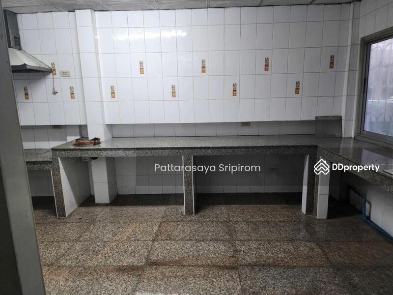 For Sale - 5-Br Semi-detached House in Bang Krang, Nonthaburi