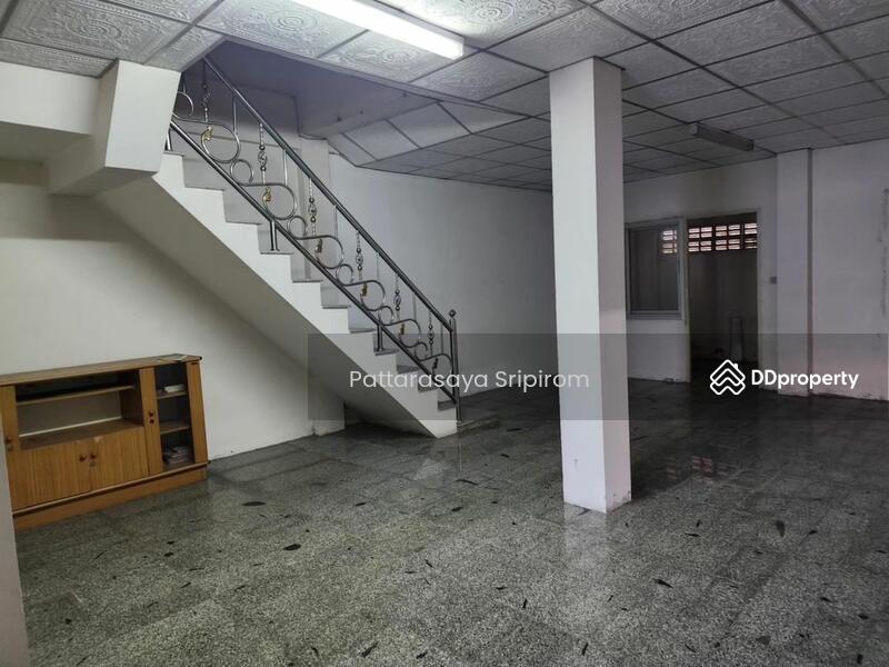 For Sale - 5-Br Semi-detached House in Bang Krang, Nonthaburi