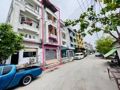 ขาย - ลาดกระบัง 9/4, กรุงเทพ