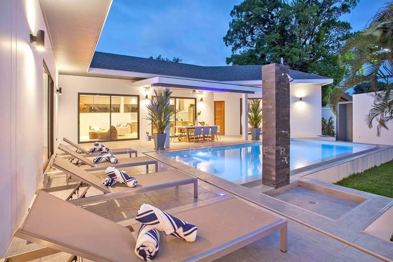 7R0181 This House 4 bedroom 5 bathroom 190,000/month at Rawai have fully furnished, Phuket, Rawai, Muang Phuket, Phuket, 4 Bedrooms, 180 sqm, Villa For Rent, by PK LIFE Property, 11912616 - DDproperty.com