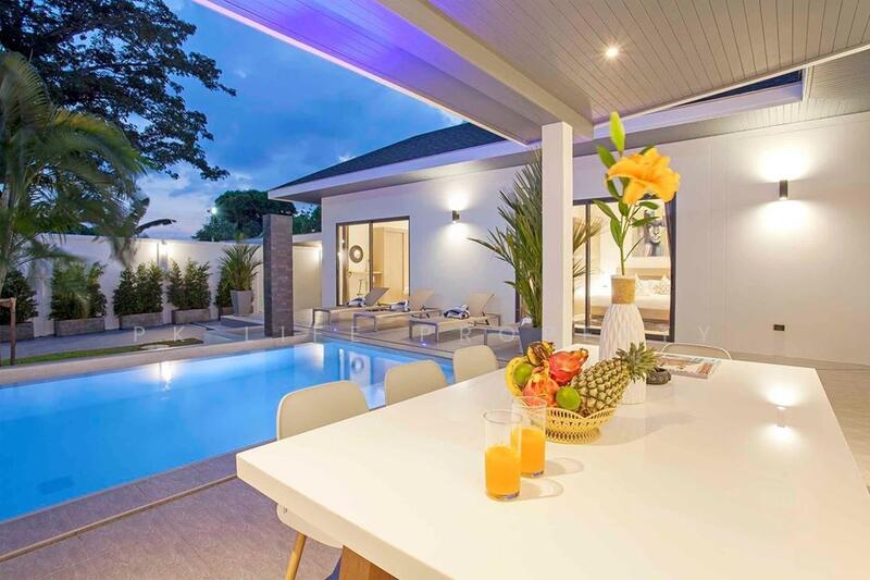 7R0181 This House 4 bedroom 5 bathroom 190,000/month at Rawai have fully furnished, Phuket, Rawai, Muang Phuket, Phuket, 4 Bedrooms, 180 sqm, Villa For Rent, by PK LIFE Property, 11912616 - DDproperty.com