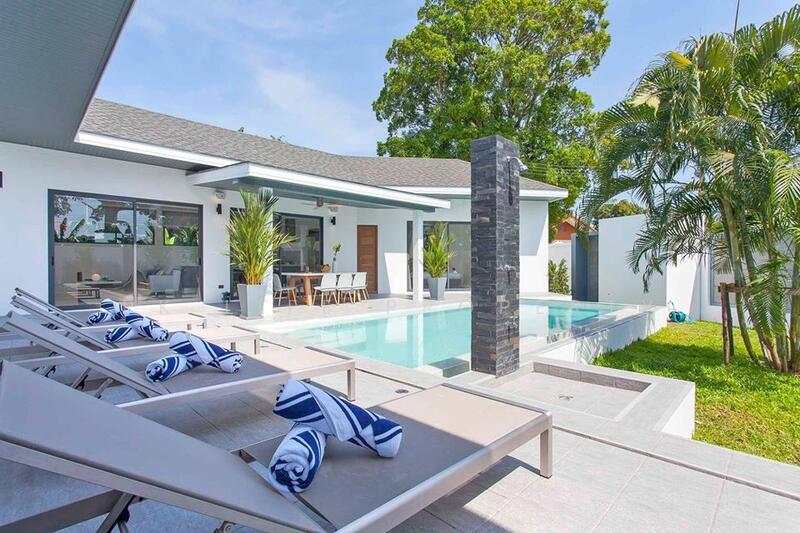 7R0181 This House 4 bedroom 5 bathroom 190,000/month at Rawai have fully furnished, Phuket, Rawai, Muang Phuket, Phuket, 4 Bedrooms, 180 sqm, Villa For Rent, by PK LIFE Property, 11912616 - DDproperty.com