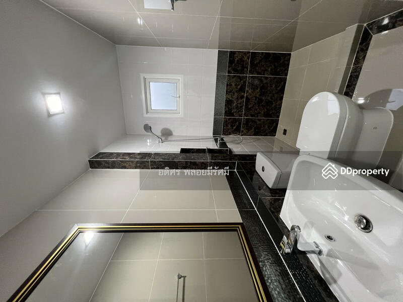 For Rent - Golden Neo Chaengwattana-Muangthong, Nonthaburi