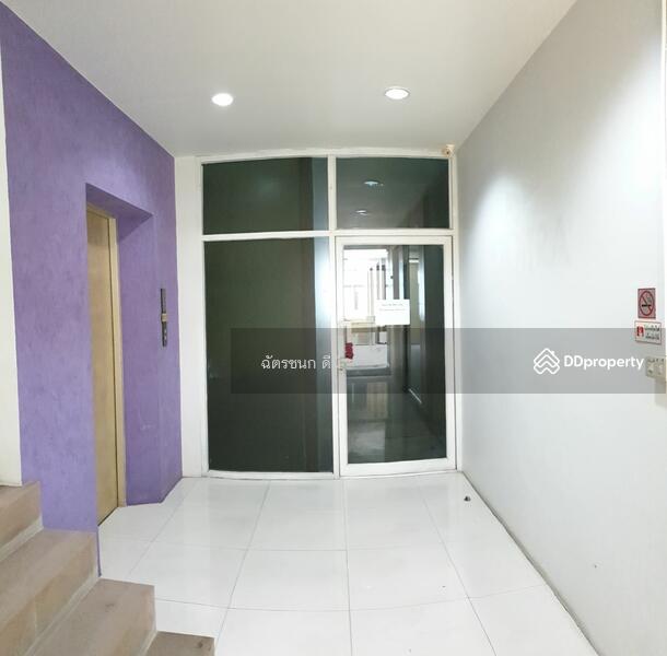 For Sale - อาคาร บุญลักษณ์ ซอย รัชดาภิเษก 20, Bangkok