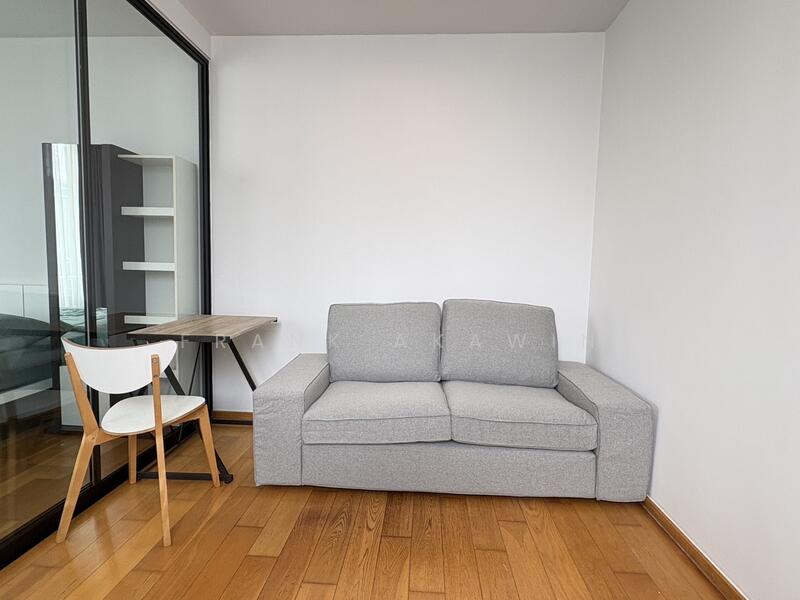 Noble Revo Silom, Bangkok, 88 Soi Surasak Surasak Road, Silom, Bang Rak, Bangkok, 1 Bedroom, 35 sqm, Condo For Rent, by Frank Akawin, 11913666 - DDproperty.com