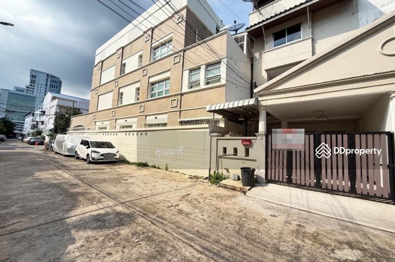 For Sale - Rueang Siri Village, Bangkok