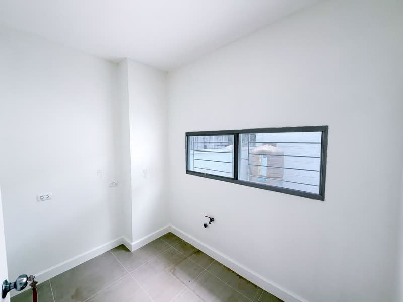 Town Plus Huamark, Bangkok, Krungthep Kreetha Road, Hua Mak, Bang Kapi, Bangkok, 3 Bedrooms, 155 sqm, Townhouse For Sale, by คุณจูน ทินาพร, 11914057 - DDproperty.com
