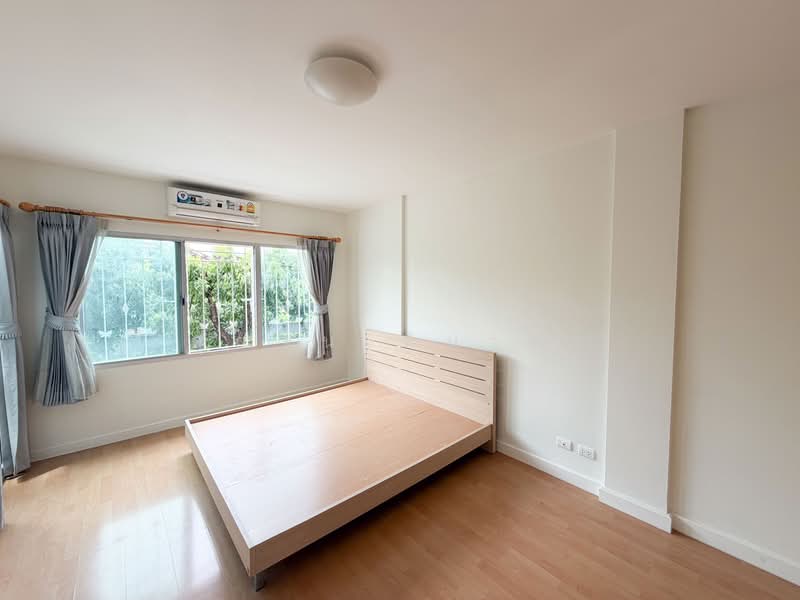 Town Plus Huamark, Bangkok, Krungthep Kreetha Road, Hua Mak, Bang Kapi, Bangkok, 3 Bedrooms, 155 sqm, Townhouse For Sale, by คุณจูน ทินาพร, 11914057 - DDproperty.com