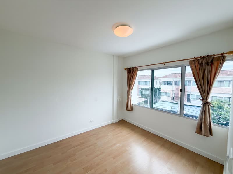 Town Plus Huamark, Bangkok, Krungthep Kreetha Road, Hua Mak, Bang Kapi, Bangkok, 3 Bedrooms, 155 sqm, Townhouse For Sale, by คุณจูน ทินาพร, 11914057 - DDproperty.com