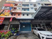 ขาย - อาคารพาณิชย์ 4 ชั้นครึ่ง สี่แยกสวนสมเด็จ, นนทบุรี