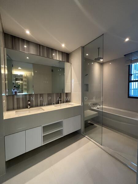 Aequa Sukhumvit 49, Bangkok, Soi Sukhumvit 49, Sukhumvit Road, Khlong Tan Nua, Watthana, Bangkok, 2 Bedrooms, 95 sqm, Condo For Rent, by Napawadee Homhuk, 11914810 - DDproperty.com