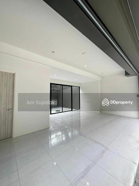 For Rent - Nue Hybe Suksawat, Bangkok