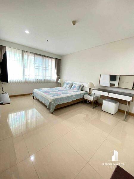 The Lakes, Bangkok, 123 Ratchadaphisek Road, Khlong Toei, Khlong Toei, Bangkok, 2 Bedrooms, 102 sqm, Condo For Rent, by PROPMATCH CO., LTD., 11915240 - DDproperty.com