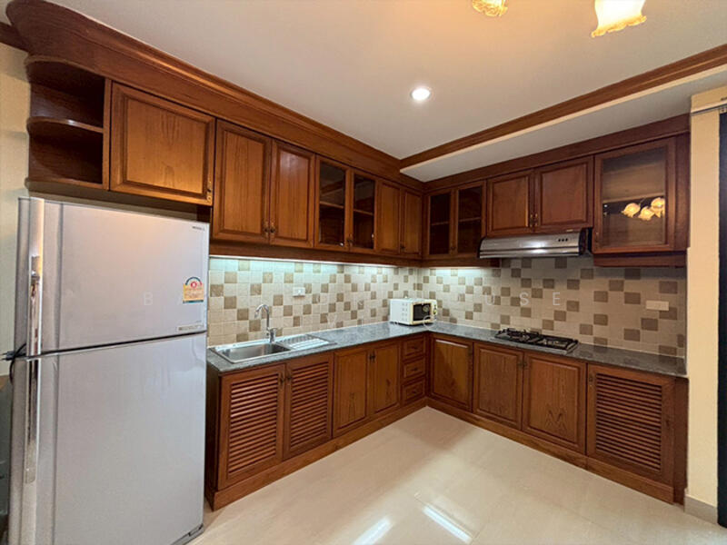 Promsak Mansion, Bangkok, สุขุมวิท 3 Sukhumvit, Khlong Tan Nua, Watthana, Bangkok, 3 Bedrooms, 120 sqm, Condo For Rent, by Bangkok House Living, 11915425 - DDproperty.com