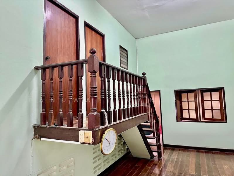 Phuthamonthon Sai 2, Bangkok, - พุทธมณฑลสาย 2, Bang Phai, Bang Khae, Bangkok, 7 Bedrooms, 200 sqm, Single Detached House For Sale, by Panuwat Ruangrak, 11915547 - DDproperty.com