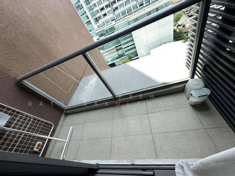 For Rent - The Lofts Ekkamai, Bangkok