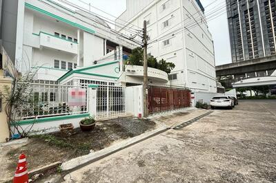 ขาย - Rueang Siri Village : หมู่บ้านเรืองศิริ, กรุงเทพ