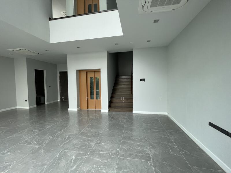 For Sale - THE ONE Signature Bangna-Rama 9, Bangkok