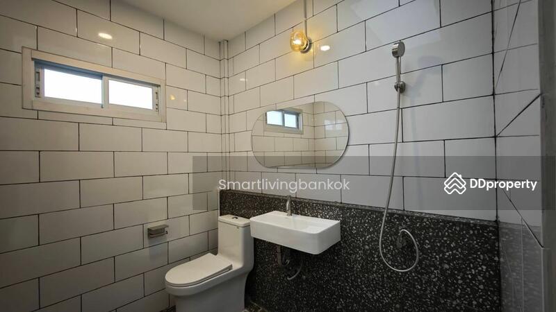 For Sale - Sangsit Niwet, Bangkok