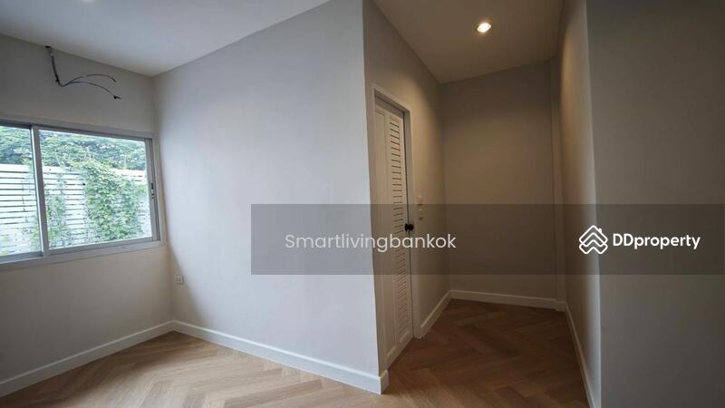 For Sale - Sangsit Niwet, Bangkok