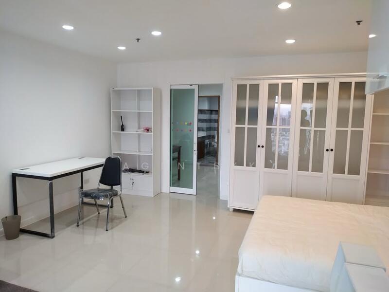 Silom Suite : สีลม สวีท, กรุงเทพ, ซอยสาทร 12 ถนนสาทร, สีลม, บางรัก, กรุงเทพ, 44 ตร.ม., คอนโด ให้เช่า, โดย Agentbkk, 11915835 - DDproperty.com