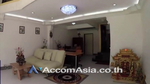 Home Office 4 Bedrooms House for Sale and Rent in Silom, Bangkok near BTS Surasak, กรุงเทพ